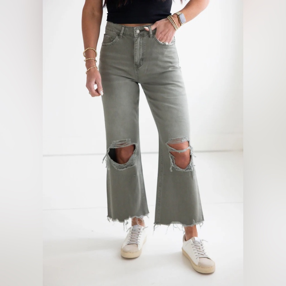 Vervet Cropped Distressed Green 100% Cotton Jeans Size 30
